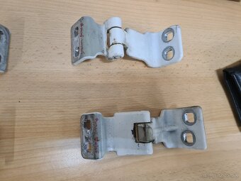 Závesy zadných dverí Doblo / Combo - 3