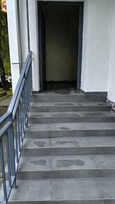 Prevádzková budova,obchodné priestory - 3