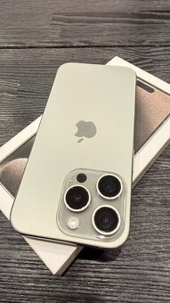 iPhone 15 Pro 256GB Natural Titanium - 3