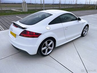 Audi TT 2.0TDi S-Line Quattro ANGLIČAN - 3