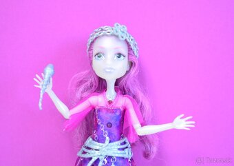 Monster High Abbey, Spectra, Frankie - 3