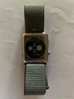Apple Watch Series 3 – 42mm – Nerezová oceľ - 3