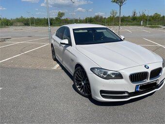 BMW Rad 5 530d F10. - 3