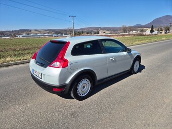Volvo C30 1.6 Benzín - 3
