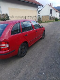 Škoda fabia 1.2i - 3