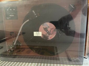 Gramofon Tesla NC 450 - 3