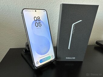 ✅NOVÝ Samsung S25 12/512GB Icy Blue - 3