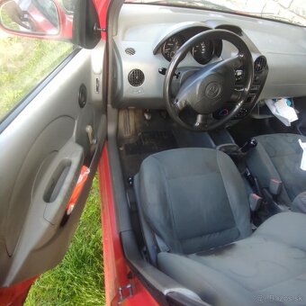 Daewoo Kalos - 3