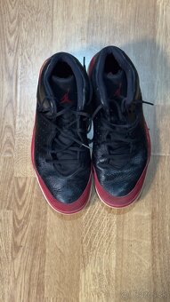 Air Jordan Flight Tradition - 3