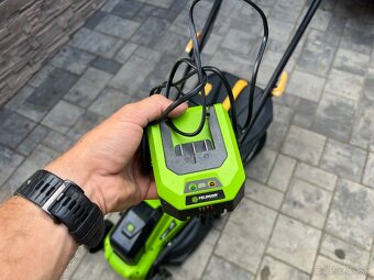 Aku kosačka FIELDMANN AKU FZR 70335-A 2× 20Ah - 3