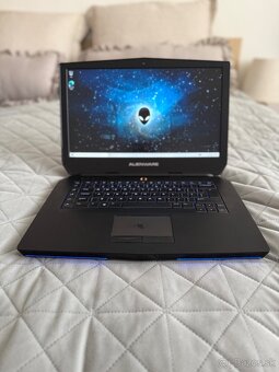 Alienware 15R2 - 3