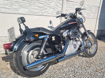 Harley-Davidson Sportster 883 - 3