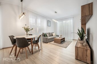 Štýlový 2-izbový byt s predzáhradkou a parkovaním | TRI VODY - 3