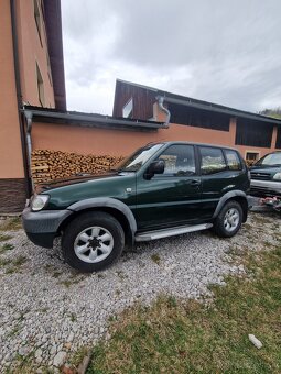 Nissan terrano - 3
