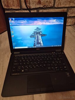 LATITUDE E7250 4GB RAM Windows 10 PRO i5 2.3GHZ - 3