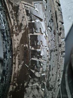 Predam zimne pneu 2x 215/55R16 Zeetex - 3