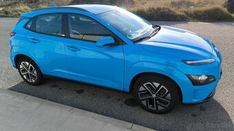 Hyundai Kona Electric 100 kW, 136 koni, 23 439 km, Top stav - 3
