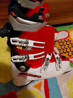 ATOMIC - lyžiarky - 3