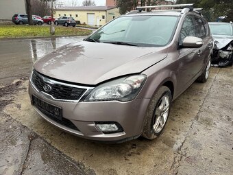 Rozpredam Kia Ceed Combi 1.4 G4FA facelift - 3