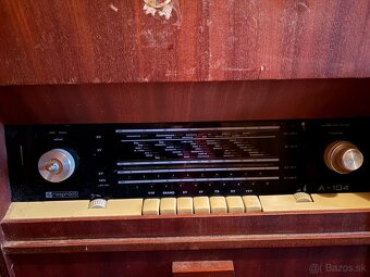 Predám staré gramorádio + platne - 3