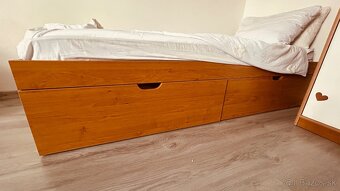 Detská izba 4 skrine a postel - 3