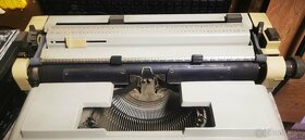 Písací stroj Olivetti - 3