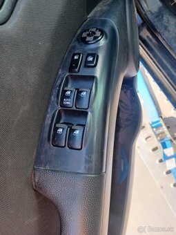 Rozpredám Kia Sportage 2.0 16v 4WD 104kw G4GC - 3