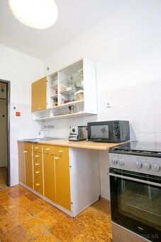 Na predaj 2 izbový byt v Košeci - 3