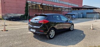 KIA Ceed 73kw benzín 2013 6 stupňový manuál - 3