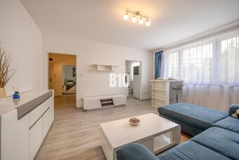 Na prenájom // Mozartova 17 – kompletne zrekonštruovaný 2-iz - 3