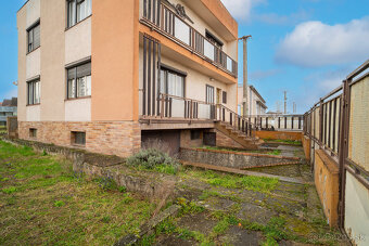 Na predaj 5-izbový rodinný dom Veľké Leváre - 3