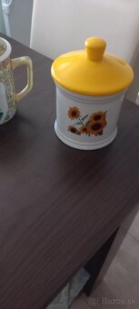 Predám hrnčeky a dózy - 3