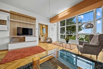 Elegantný 3,5 izbový byt na Révovej ul. na prenájom. - 3