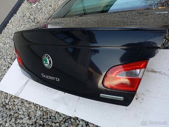 Kufor Skoda Superb 2 sedan - 3