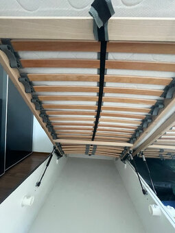 Posteľ 160 x 200 cm - 3