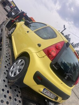 Nahradne diely na peugeot 107 - 3