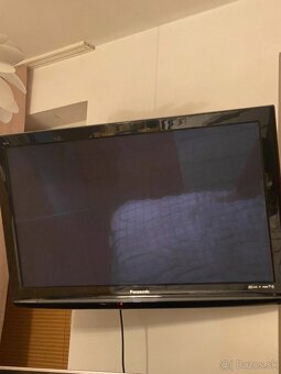 Predam TV Panasonic TX-P42X10E - 3