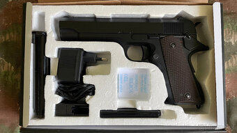 Predám airsoftovú pištoľ CYMA CM.123 + príslušenstvo - 3