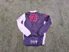 Cyklodres Nora - 3