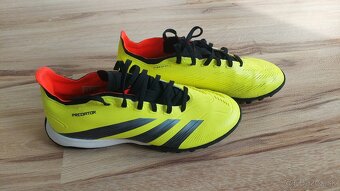 Futbalová obuv - 3