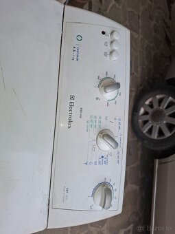 Pracka elektrolux 5 - 3