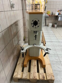 Robot Alba RE21 - 3
