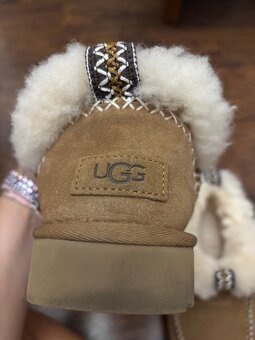 Cizmy UGG velkost 40 - 3