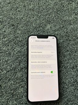 iPhone 13 - 3