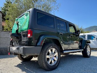 Jeep Wrangler 2012 Unlimited Sport 3.6L V6 A/T - 3
