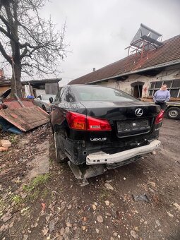 LEXUS IS220d - rozpredám na diely - 3