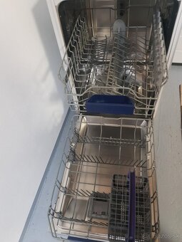 Umývačka riadu 45 cm Siemens - 3