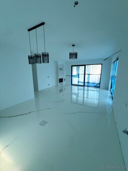 Liata podlaha, mikrocement - 3