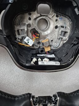 SKODA VYHRIEVANY MULTIFUNKČNÝ VOLANT - 3