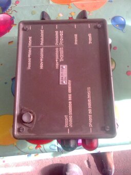 KUFRÍK   ELEKTROVECI - 3